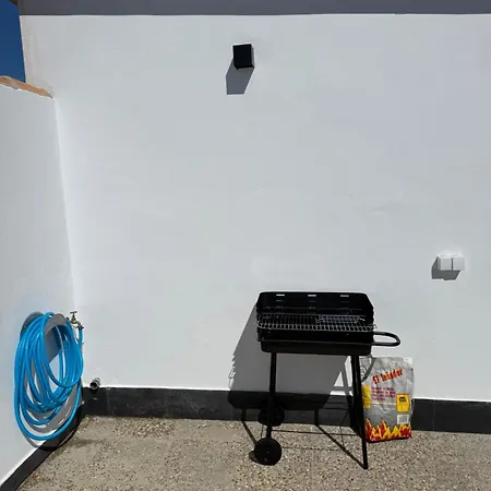 Сasa de vacaciones Con Piscina Y Jardin *